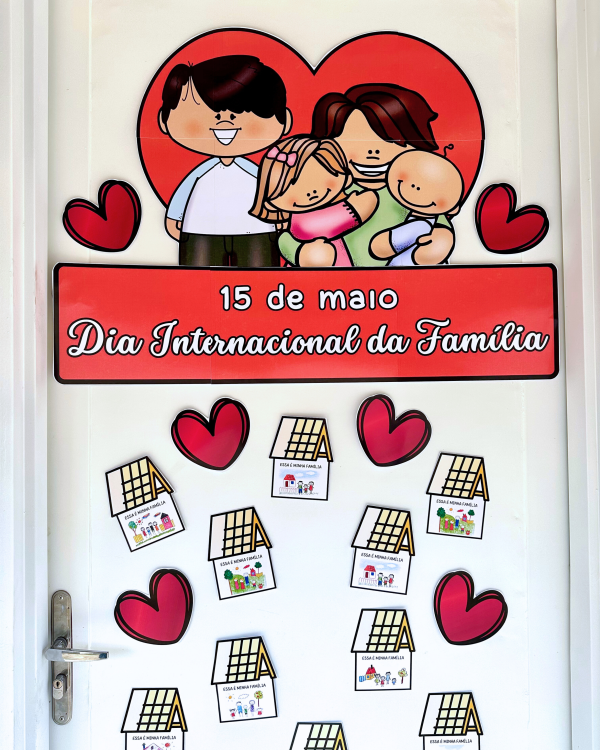 DECORAÇÃO DE PORTA DIA DA FAMÍLIA - Image 2