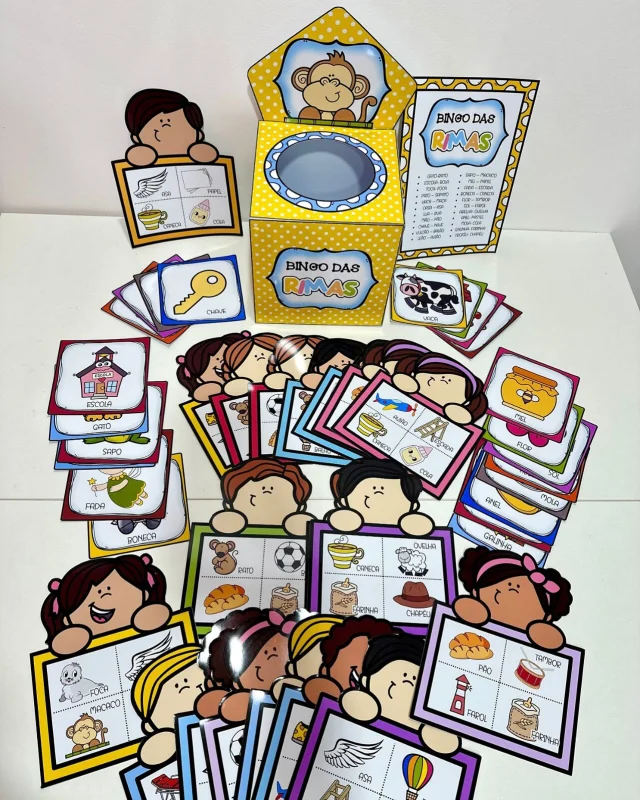 ✨ Bingo das Rimas ✨

🤩 Bingo das Rimas para trabalhar o conteúdo com turmas de Alfabetização e pré-alfabetização.

💖 O arquivo vai com 22 pares de rimas, 22 fichas de figuras, caixa para sorteio e 20 cartelas diferentes.

✅ O arquivo vai em PDF, pronto para impressão.

💰R$7,00

🛍️ Para adquirir comente “eu quero”, chame no direct ou acesse a loja na bio.
.
.
.
#prof #professor #professora #pedagoga #pedagogo #pedagogia #profporamor #profcriativa #educacao #educacaoinfantil #ensino #ensinofundamental