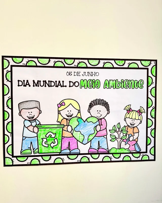 🌳 Cartaz Para Colorir Dia Mundial do Meio Ambiente 🌳

🍃 Cartaz para colorir para trabalhar o tema Meio Ambiente com crianças da Educação Infantil e séries iniciais do Ensino Fundamental.

🤩 O material vai na opção ampliado e também na opção de atividade A4.

📏 O cartaz montado fica com as seguintes medidas: 1m x 70cm.

✅ O arquivo vai em PDF, pronto para impressão.

💰R$5,00

🛍️ Para adquirir comente “eu quero”, chame no direct ou acesse a loja na bio.
.
.
.
#prof #professor #professora #pedagoga #pedagogo #pedagogia #profporamor #profcriativa #educacao #educacaoinfantil #ensino #ensinofundamental