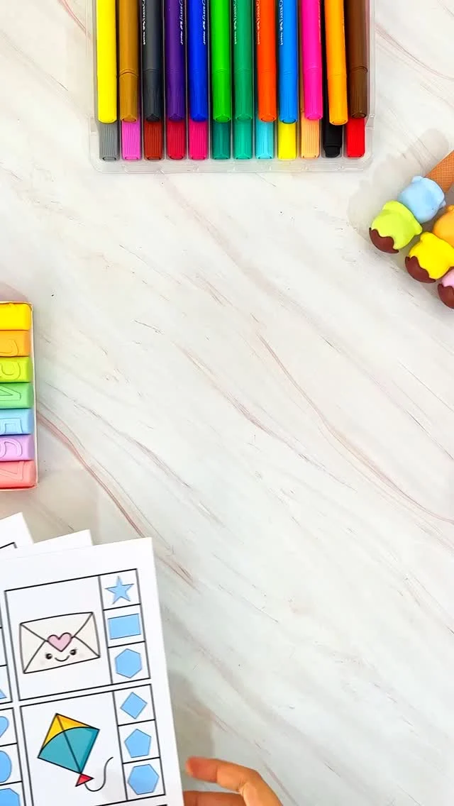✨ Fichas das Formas Geométricas ✨

🚨 GRATUITO POR 48h.

🤩 Um material lúdico e educativo com 30 fichas para desenvolver a percepção visual e o raciocínio lógico das crianças.
 
🥰 A proposta é simples e divertida: parear a imagem com a forma geométrica correspondente 🟥🔺🔵

💡📚 Ideal para trabalhar conceitos de forma, cor e associação de maneira prática e envolvente! 

✅ O material vai em PDF pronto para impressão, não editável.

⚠️ ATENÇÃO AS REGRAS:
✨Seguir a @profrhanyarabarbosa.
✨ Marcar 2 amigos nos comentários.
✨ Enviar no direct “Fichas Formas Geométricas”.

🚨 AGUARDE E RECEBERÁ.
.
.
.
#prof #professor #professora #pedagoga #pedagogo #pedagogia #profcriativa #profporamor #educacao #educacaoinfantil #ensino #ensinofundamental