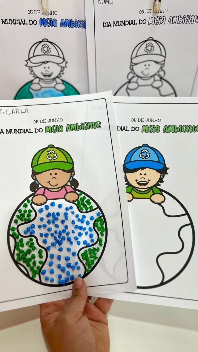 🌎 Atividade Crepom Dia Do Meio Ambiente 🌎

💚 Atividade Artes-Planeta, para trabalhar o Dia Mundial do Meio Ambiente com crianças da Educação Infantil.

🤩 O arquivo vai na opção menino e menina e atividade colorida e para colorir.

✨ Desenvolve a conscientização sobre os cuidados com o Meio Ambiente, além de estimular habilidades manuais e criatividade.

✅ O arquivo vai em PDF, pronto para impressão.

💰R$3,00

🛍️ Para adquirir comente “eu quero”, chame no direct ou acesse a loja na bio.
.
.
.
#prof #professor #professora #pedagoga #pedagogo #pedagogia #profporamor #profcriativa #educacao #educacaoinfantil #ensino #ensinofundamental