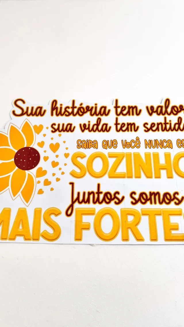 🌻 Painel Setembro Amarelo 🌻

🌻✨ Destaque a campanha do Setembro Amarelo com este painel impactante (1,34 x 0,95m)! 💛

🤩 Com frases de acolhimento e valorização da vida, ele é ideal para recepção, murais e ações de conscientização.

✅ Tamanho grande e visível
✅ Mensagens motivacionais e cheias de significado
✅ Design alegre e acolhedor

💛 Um material que transforma qualquer ambiente em um espaço de cuidado e esperança.

👉 Garanta já o seu e leve essa mensagem para ainda mais pessoas! 🌻

🖨️ O arquivo vai em PDF, pronto para impressão.

💰R$8,00

🛍️ Para adquirir comente “eu quero”, chame no direct ou acesse a loja na bio.
.
.
.
#prof #professor #professora #pedagoga #pedagogo #pedagogia #profporamor #profcriativa #educacao #educacaoinfantil #ensino #ensinofundamental