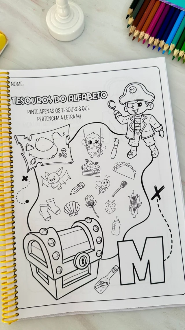 💖 Apostila Tesouros do Alfabeto 💖

✨ Apostila Tesouros do Alfabeto para trabalhar as letras do Alfabeto com crianças da Educação
Infantil e das séries iniciais do Ensino Fundamental.

✏️ Arquivo com mais de 50 páginas de atividades para colorir. 

✅ Proposta diversificada de trabalhar os conteúdos abaixo:
- Conhecimento das letras
- Figuras que iniciam com cada letrado Alfabeto
- Formato da letra
- Pintura
- Desenho
- Consciência fonêmica

🖨️ O arquivo vai em PDF, pronto para impressão.

💰R$8,00

🛍️ Para adquirir comente “eu quero”, chame no direct ou acesse a loja na bio.
.
.
.
#prof #professor #professora #pedagoga #pedagogo #pedagogia #profporamor #profcriativa #educacao #educacaoinfantil #ensino #ensinofundamental